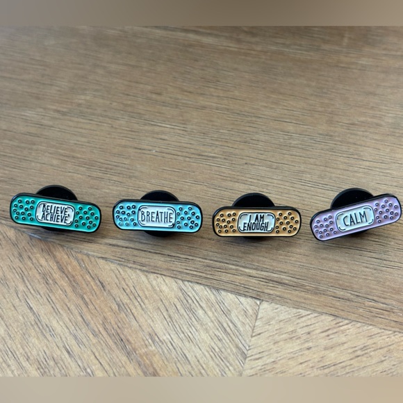 Set of 4 mental health pins - Picture 1 of 3